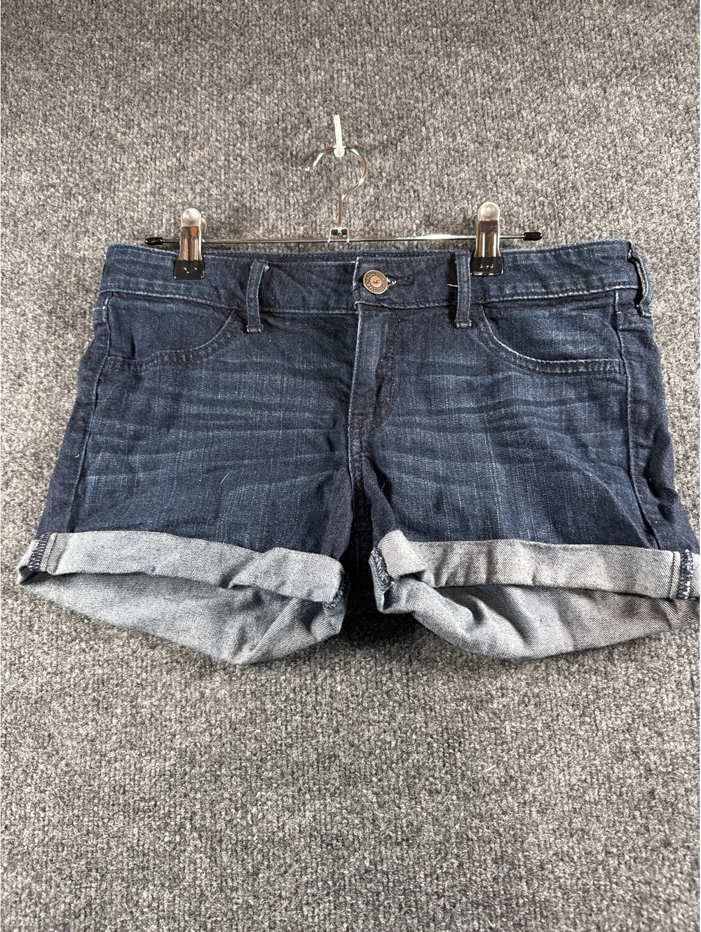 Hollister Women’s Size 5 W27 Dark Wash Denim Cuffed Jean Shorts